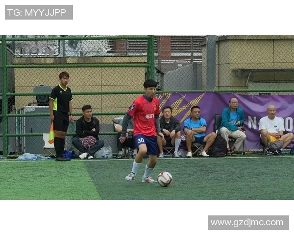 杭州足球队在邀请赛中的精彩表现与状态分析