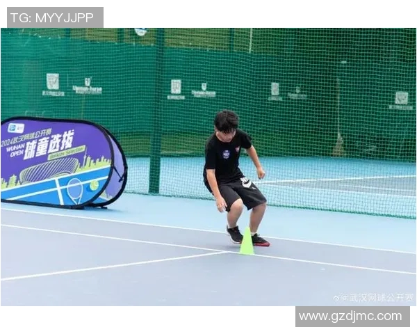 武汉网球队选拔赛背后的拼搏故事与成长历程揭秘 武汉网球队选拔赛背后的拼搏故事与成长历程揭秘