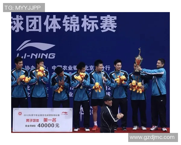 深圳羽毛球队在世锦赛中的耐力表现分析与启示 深圳羽毛球队在世锦赛中的耐力表现分析与启示